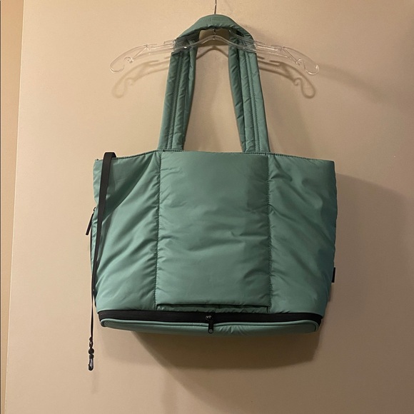 Calpak Luka Expandable Laptop Tote in limited Sage Color - Picture 2 of 5